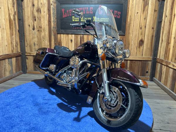 2007 Harley-Davidson, dovoz USA — foto 4 z 12