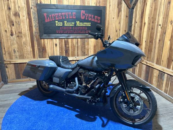 2022 Harley-Davidson, dovoz USA — foto 9 z 12