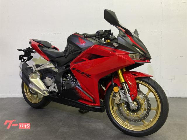 ホンダ CBR250RR, 2 896 km, dovoz Japonsko — foto 1 ホンダ CBR250RR, 2 896 km, dovoz Japonsko — foto 1