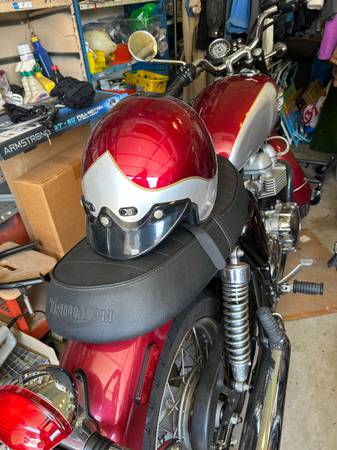2001 Triumph, dovoz USA — foto 11 z 11