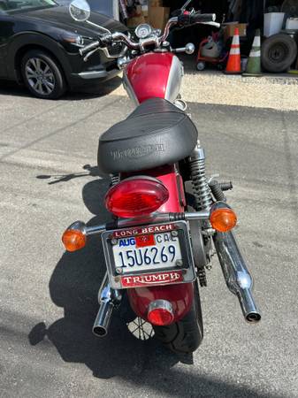 2001 Triumph, dovoz USA — foto 6 z 11