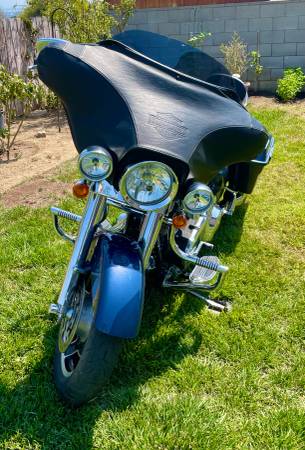 2009 Harley-Davidson, dovoz USA — foto 3 z 7