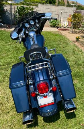 2009 Harley-Davidson, dovoz USA — foto 5 z 7