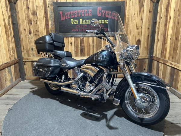 2006 Harley-Davidson, dovoz USA — foto 2 z 12