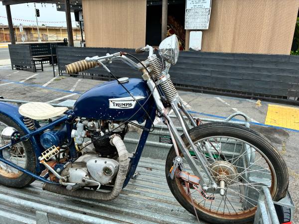 Triumph, dovoz USA — foto 4 z 7