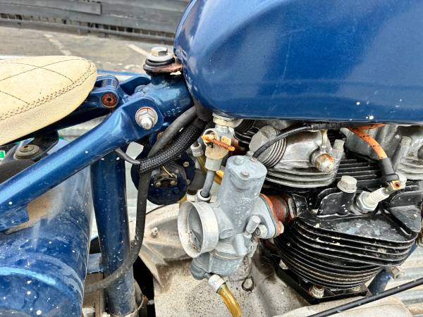 Triumph, dovoz USA — foto 7 z 7