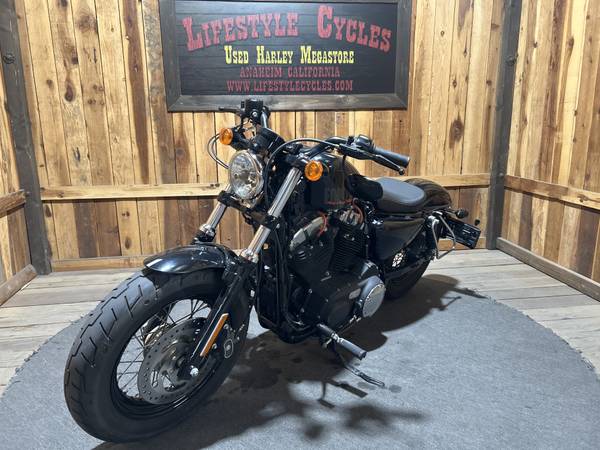 2014 Harley-Davidson, dovoz USA — foto 9 z 11