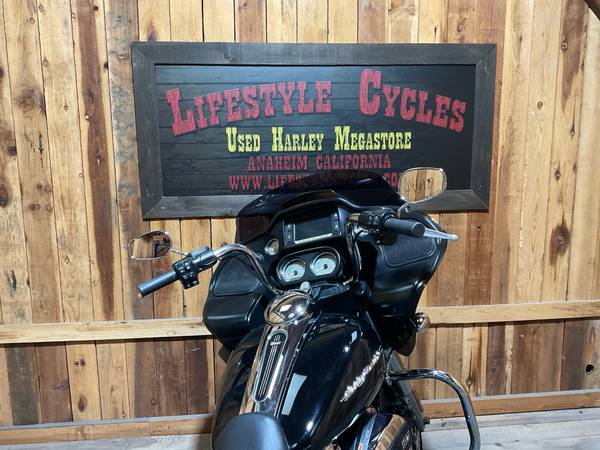 2018 Harley-Davidson, dovoz USA — foto 11 z 12