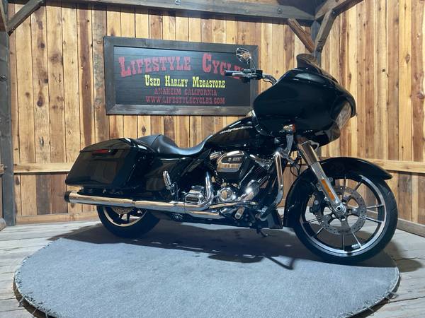 2018 Harley-Davidson, dovoz USA — foto 2 z 12