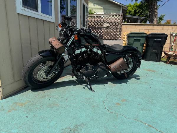 2011 Harley-Davidson, dovoz USA — foto 3 z 7