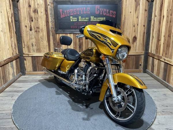 2016 Harley-Davidson, dovoz USA — foto 4 z 12