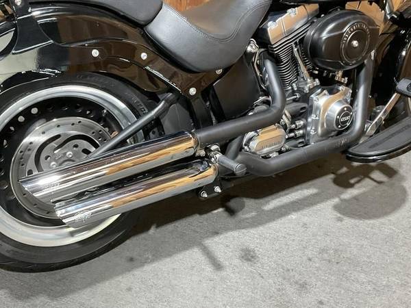 2015 Harley-Davidson, dovoz USA — foto 7 z 11