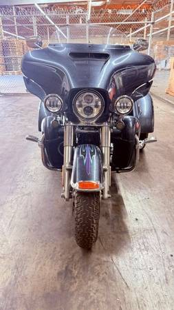 2015 Harley-Davidson, dovoz USA — foto 9 z 11