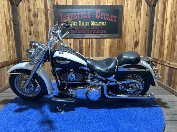 2007 Harley-Davidson, dovoz USA — foto 2 z 11