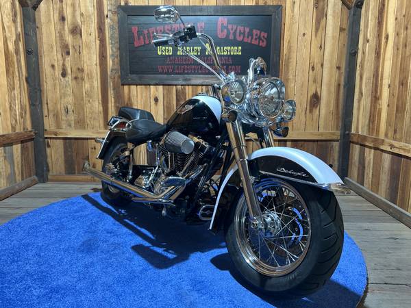 2007 Harley-Davidson, dovoz USA — foto 4 z 11