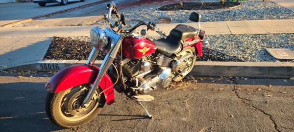 2005 Harley-Davidson, dovoz USA — foto 4 z 12