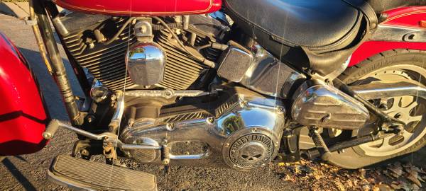 2005 Harley-Davidson, dovoz USA — foto 8 z 12