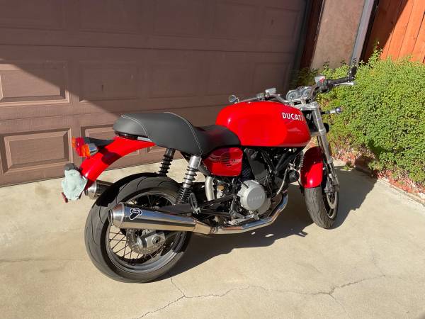 Ducati, dovoz USA — foto 2 z 12