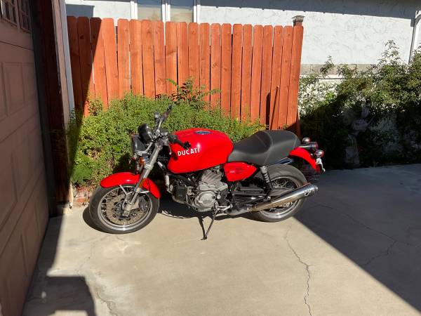 Ducati, dovoz USA — foto 9 z 12