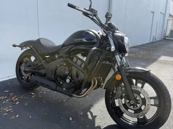 2015 Harley-Davidson, dovoz USA — foto 5 z 12