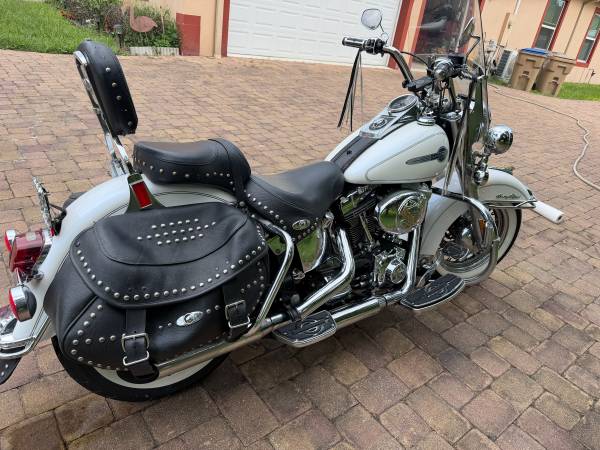 2004 Harley-Davidson, dovoz USA — foto 2 z 12