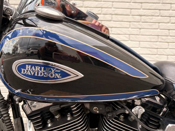 1998 Harley-Davidson, dovoz USA — foto 3 z 12