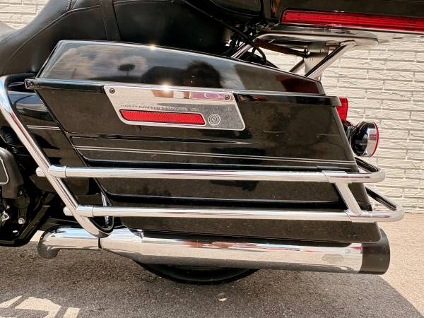 2012 Harley-Davidson, dovoz USA — foto 7 z 12