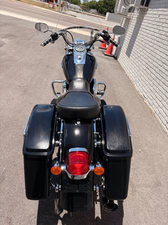 2015 Harley-Davidson, dovoz USA — foto 3 z 12