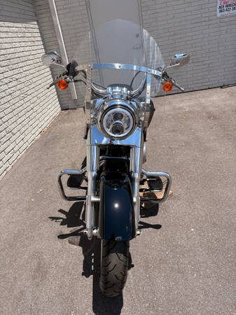 2015 Harley-Davidson, dovoz USA — foto 4 z 12