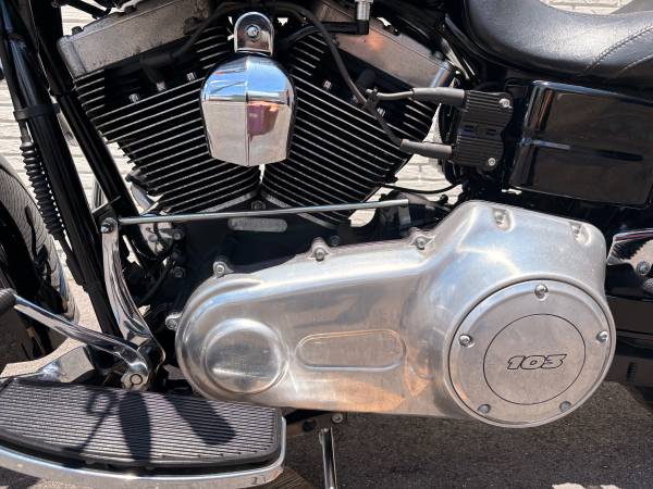 2015 Harley-Davidson, dovoz USA — foto 7 z 12