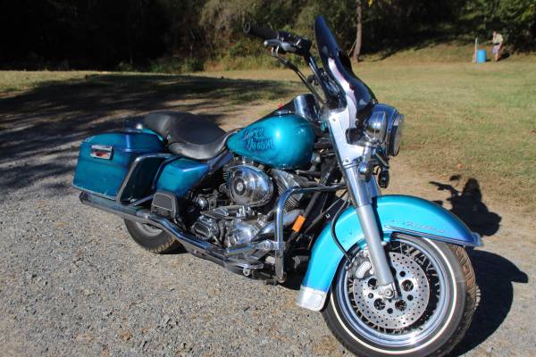 Harley-Davidson, dovoz USA — foto 10 z 12