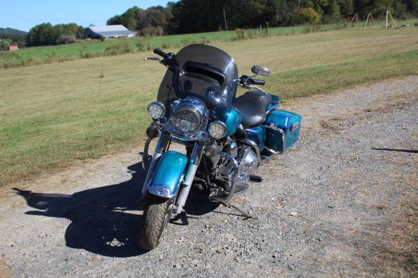 Harley-Davidson, dovoz USA — foto 11 z 12