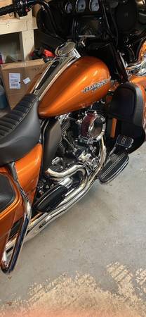 2015 Harley-Davidson, dovoz USA — foto 2 z 6