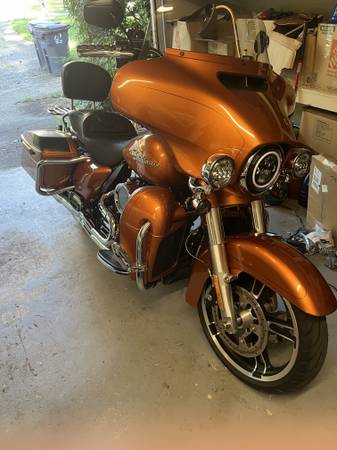 2015 Harley-Davidson, dovoz USA — foto 5 z 6