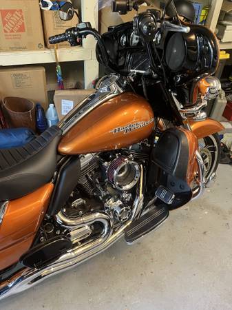 2015 Harley-Davidson, dovoz USA — foto 6 z 6