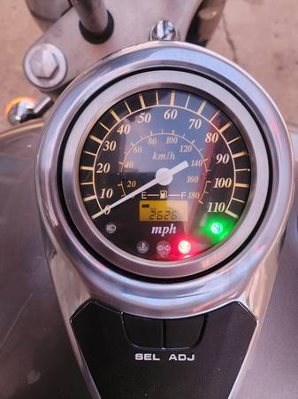 2002 Suzuki, dovoz USA — foto 5 z 5