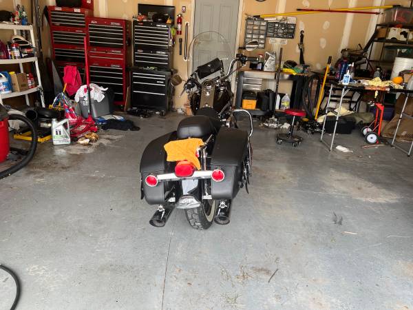 2003 Harley-Davidson, dovoz USA — foto 6 z 9