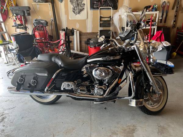 2003 Harley-Davidson, dovoz USA — foto 7 z 9