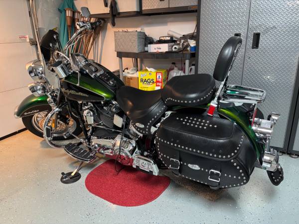 2006 Harley-Davidson, dovoz USA — foto 2 z 11