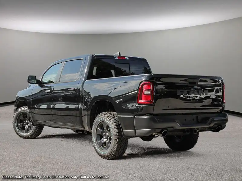 2025 RAM 1500 Warlock, černá, 10 km, dovoz Kanada — foto 4 z 12