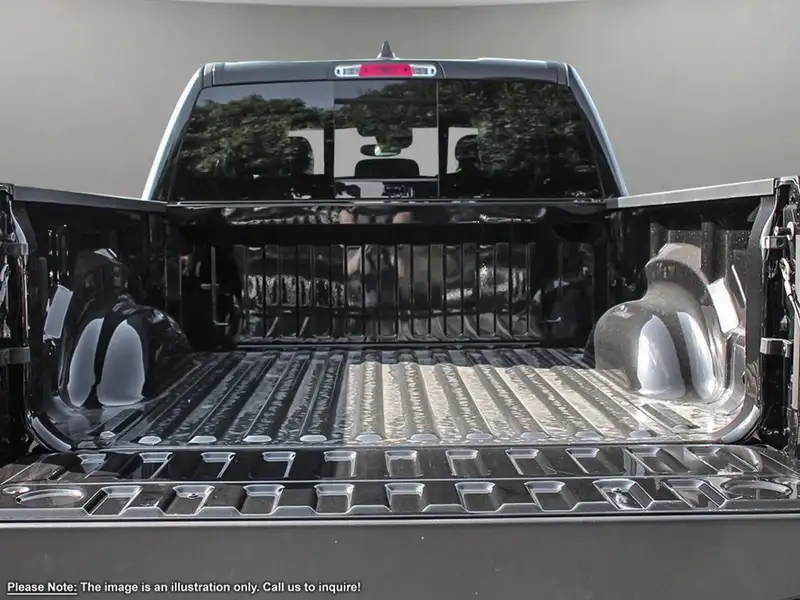 2025 RAM 1500 Warlock, černá, 10 km, dovoz Kanada — foto 7 z 12