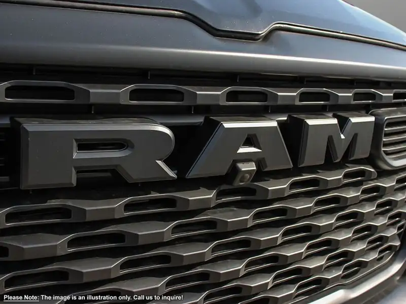 2025 RAM 1500 Warlock, černá, 10 km, dovoz Kanada — foto 9 z 12