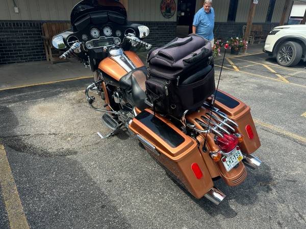 2008 Harley-Davidson, dovoz USA — foto 3 z 10