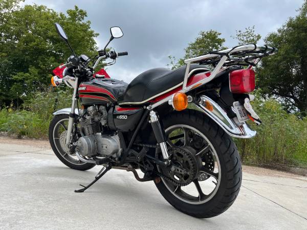 Kawasaki, dovoz USA — foto 2 z 11