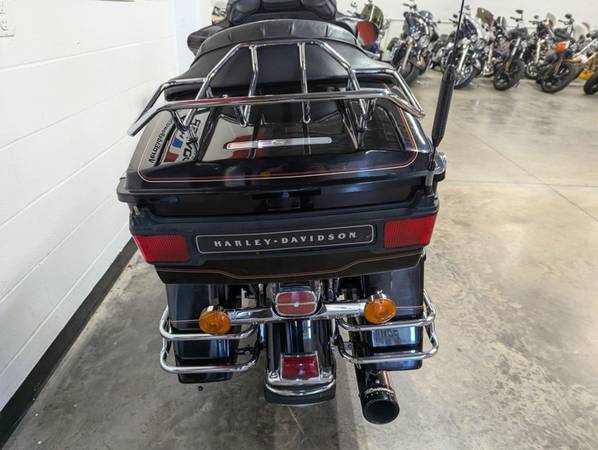 2002 Harley-Davidson, dovoz USA — foto 12 z 12