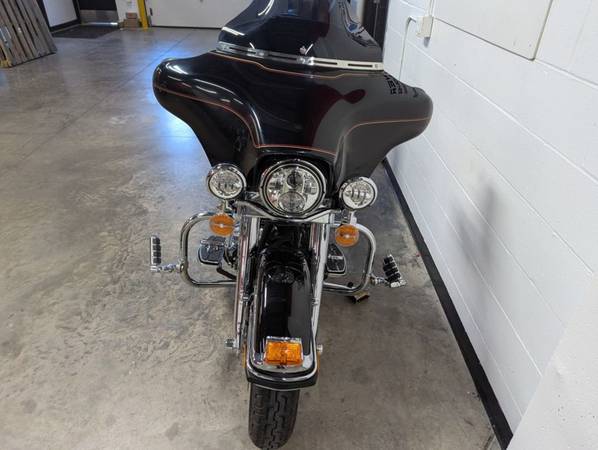 2002 Harley-Davidson, dovoz USA — foto 6 z 12
