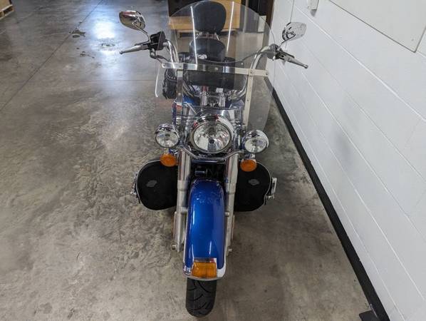 2010 Harley-Davidson, dovoz USA — foto 3 z 12
