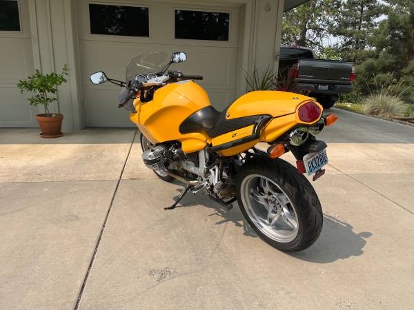 BMW, dovoz USA — foto 3 z 7