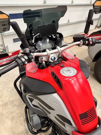 2016 BMW, dovoz USA — foto 4 z 4