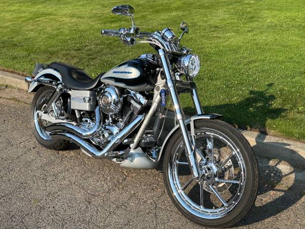 Harley-Davidson, dovoz USA — foto 2 z 12